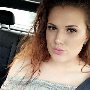 Meet your Posher, Shelby